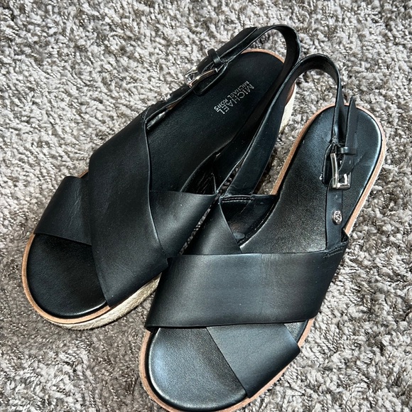 Michael Kors Sandals - Picture 2 of 7